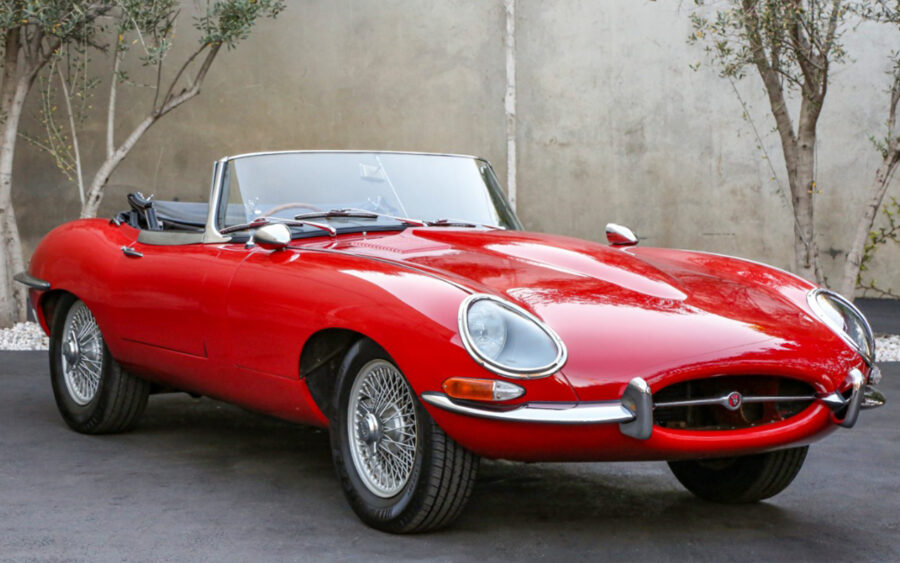 Jaguar E-type essential owner’s guide