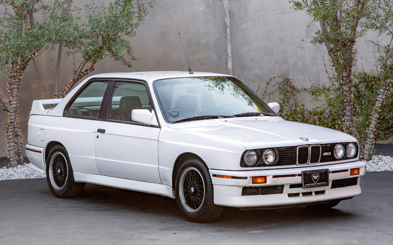 BMW M3 (E30) essential owner's guide - Prestige & Performance Car