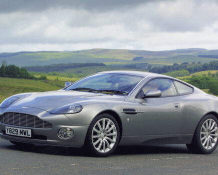 Aston Martin V12 Vanquish model guide