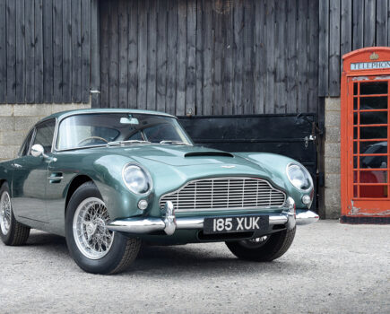 Aston Martin DB4 Series V Vantage road test