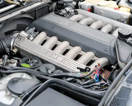 BMW M70 V12 tech guide