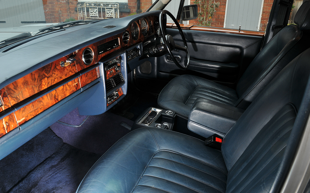 Rolls Royce Silver Spirit Road Test Prestige Performance Car Rolls Royce Silver Spirit Road Test Prestige Performance Car