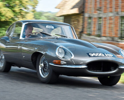 Jaguar E-type Series 1 (9600 HP) road test