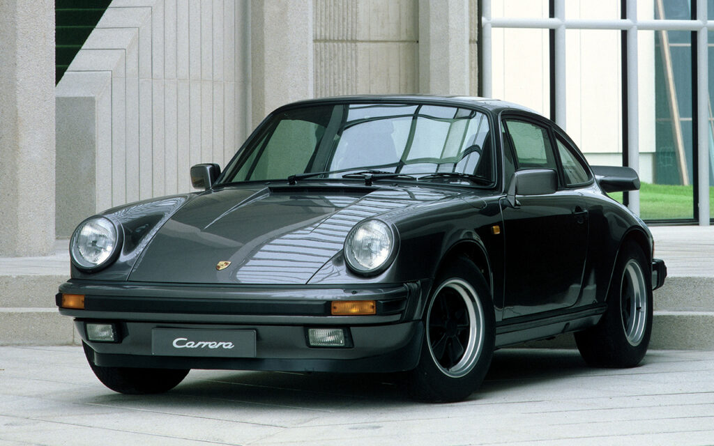 Porsche 911 Carrera 3.2 model guide - Prestige & Performance Car