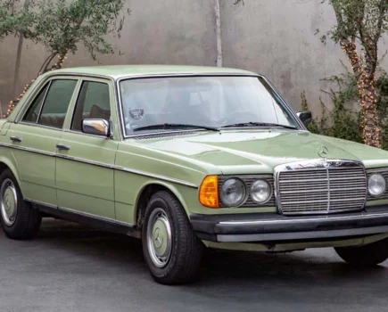 Mercedes W123 essential owner’s guide