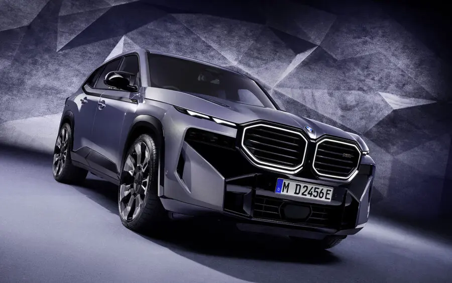BMW XM: bespoke colour options revealed first-ever electrified M model - Prestige & Performance Car