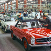Production at the Mercedes-Benz plant in Sindelfingen in 1964