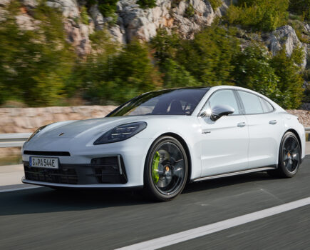 New Porsche Panamera range expands with two new E-Hybrid models