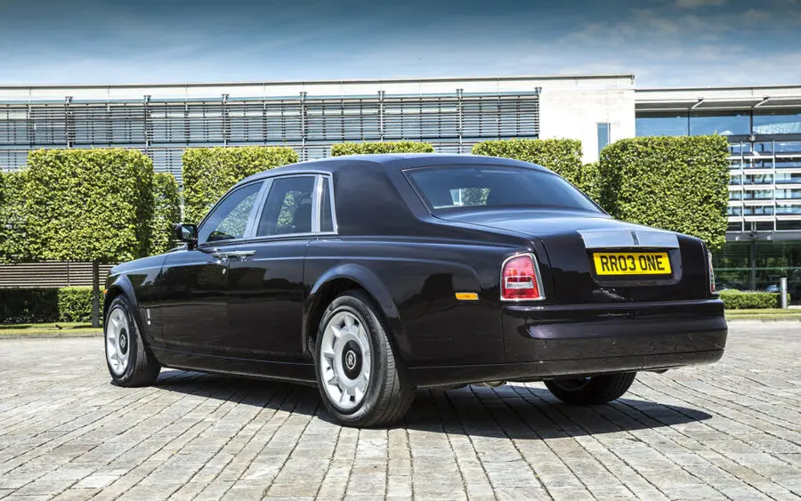 Rolls-Royce 2023 Model List: Current Lineup, Prices & Reviews