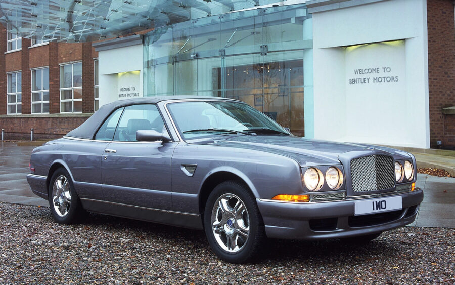 The first-generation Bentley Azure employed a 385bhp turbocharged version of the venerable V8