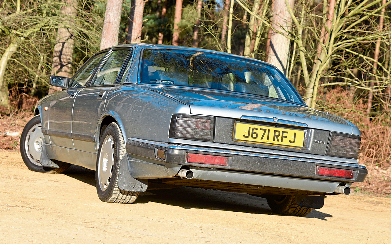 Jaguar XJR XJ40 Model Guide Prestige Performance Car