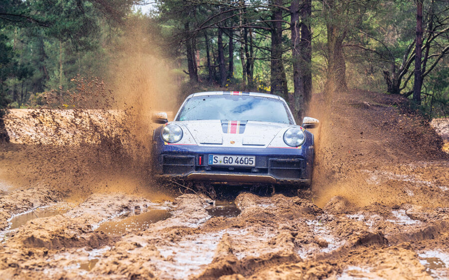 Porsche 911 Dakar off-road test